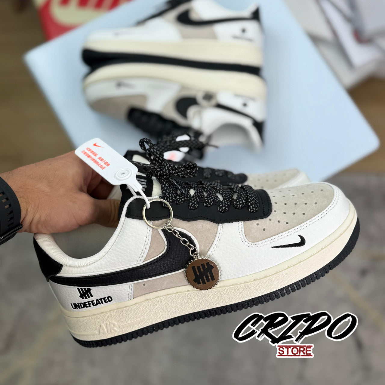 AF1 - Victory Black