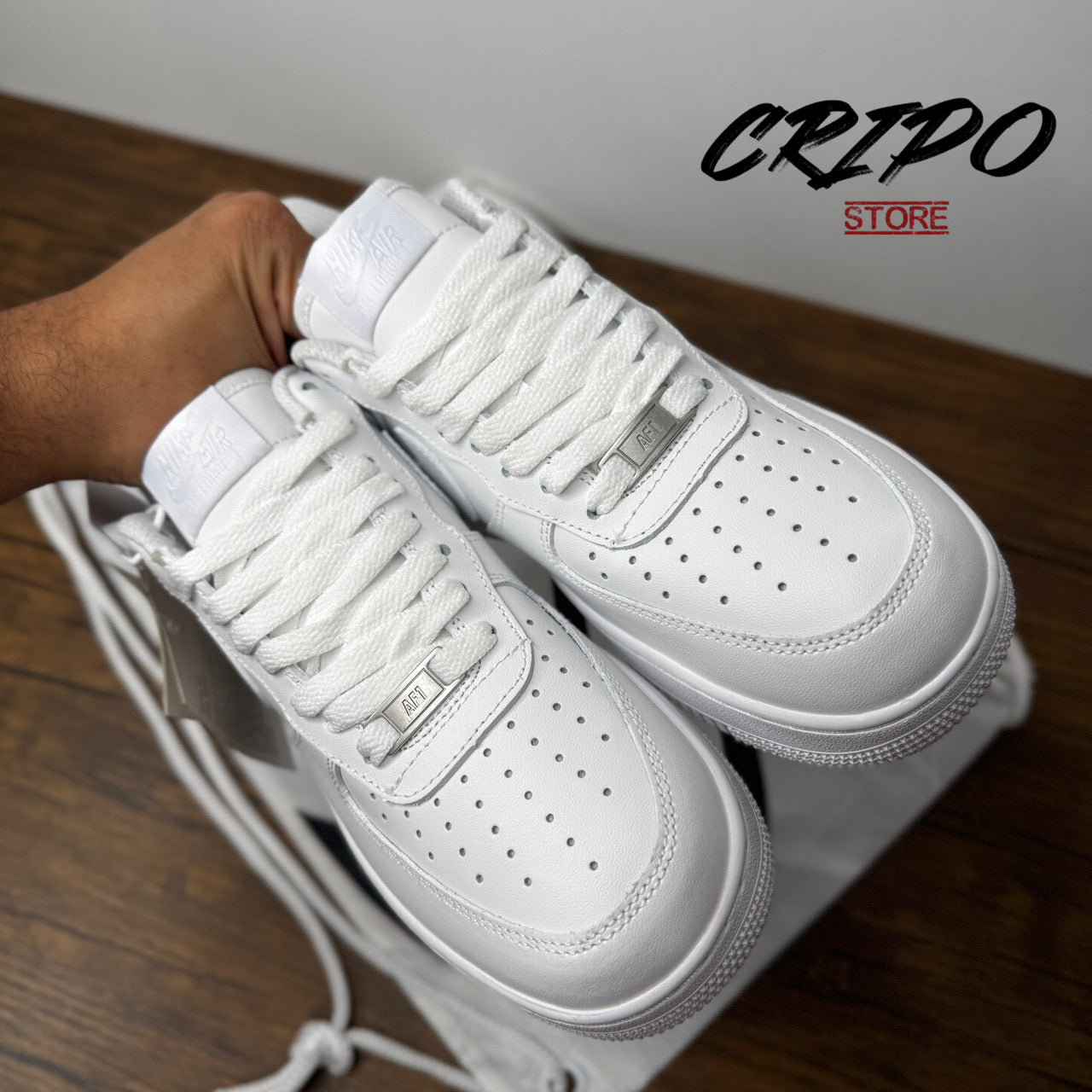 AF1  -INCLUYE TULA Y ACCESORIOS