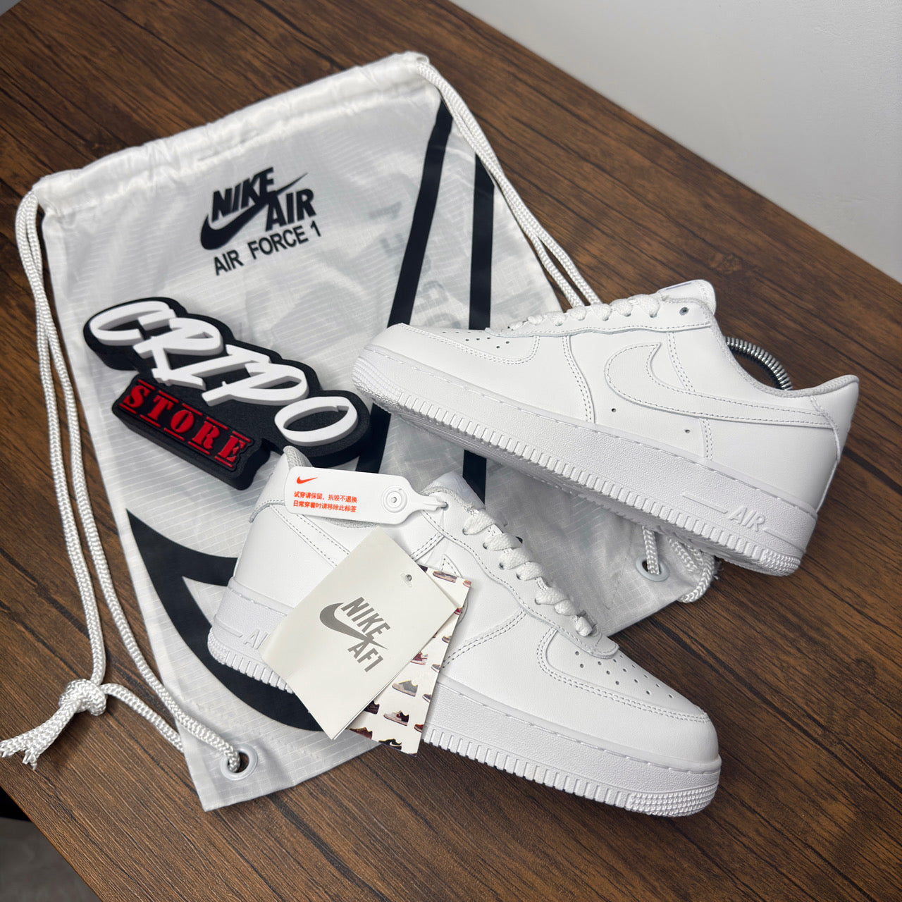 AF1  -INCLUYE TULA Y ACCESORIOS