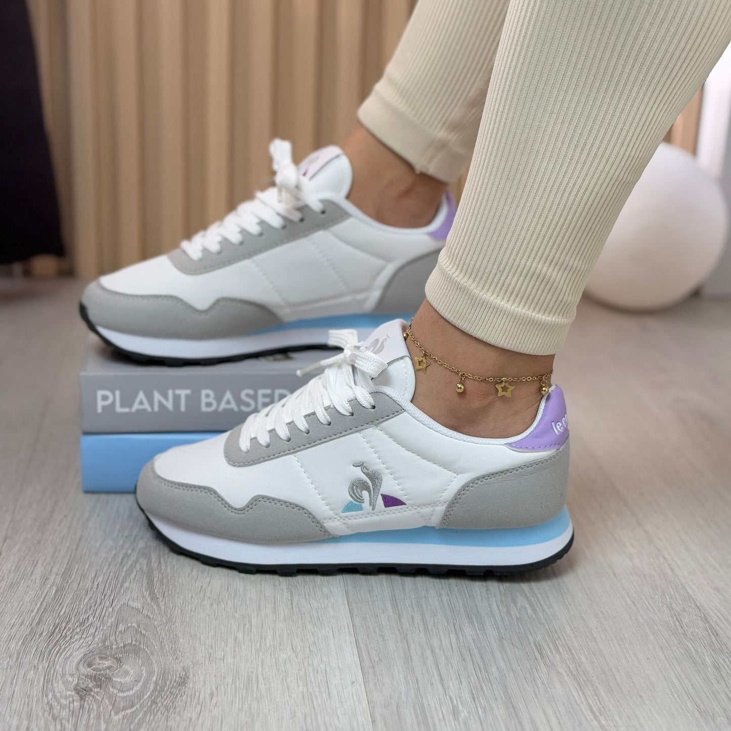 LCQ CLASICO BLANCO & LILA