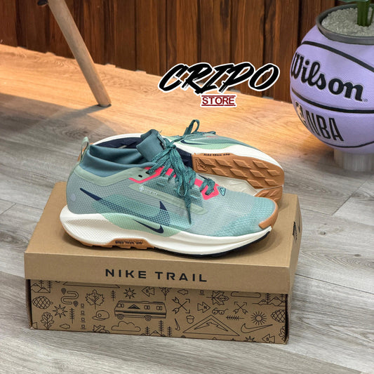 PEGASUS TRAIL 5 ®️ Aqua Peak