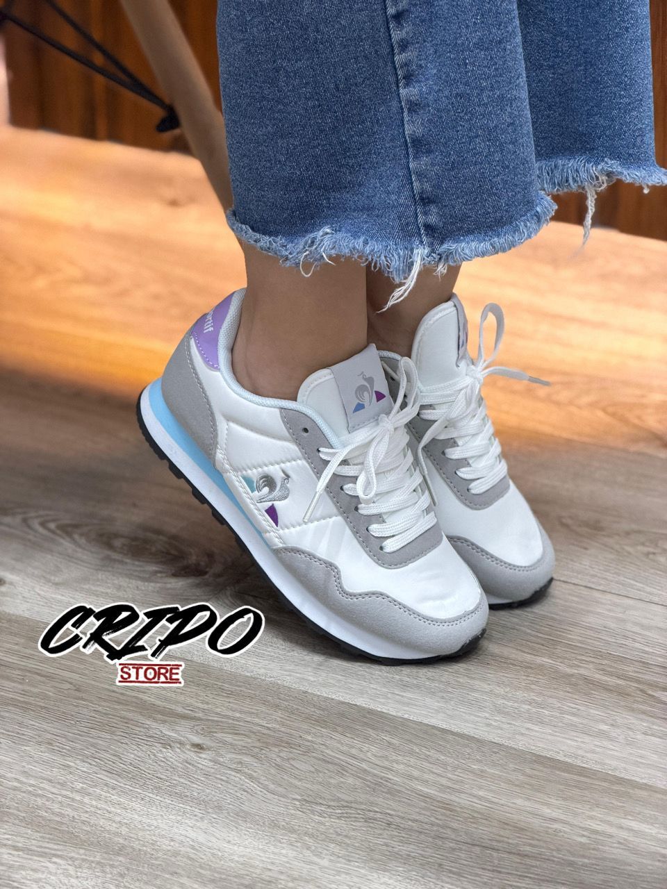 LCQ CLASICO BLANCO & LILA